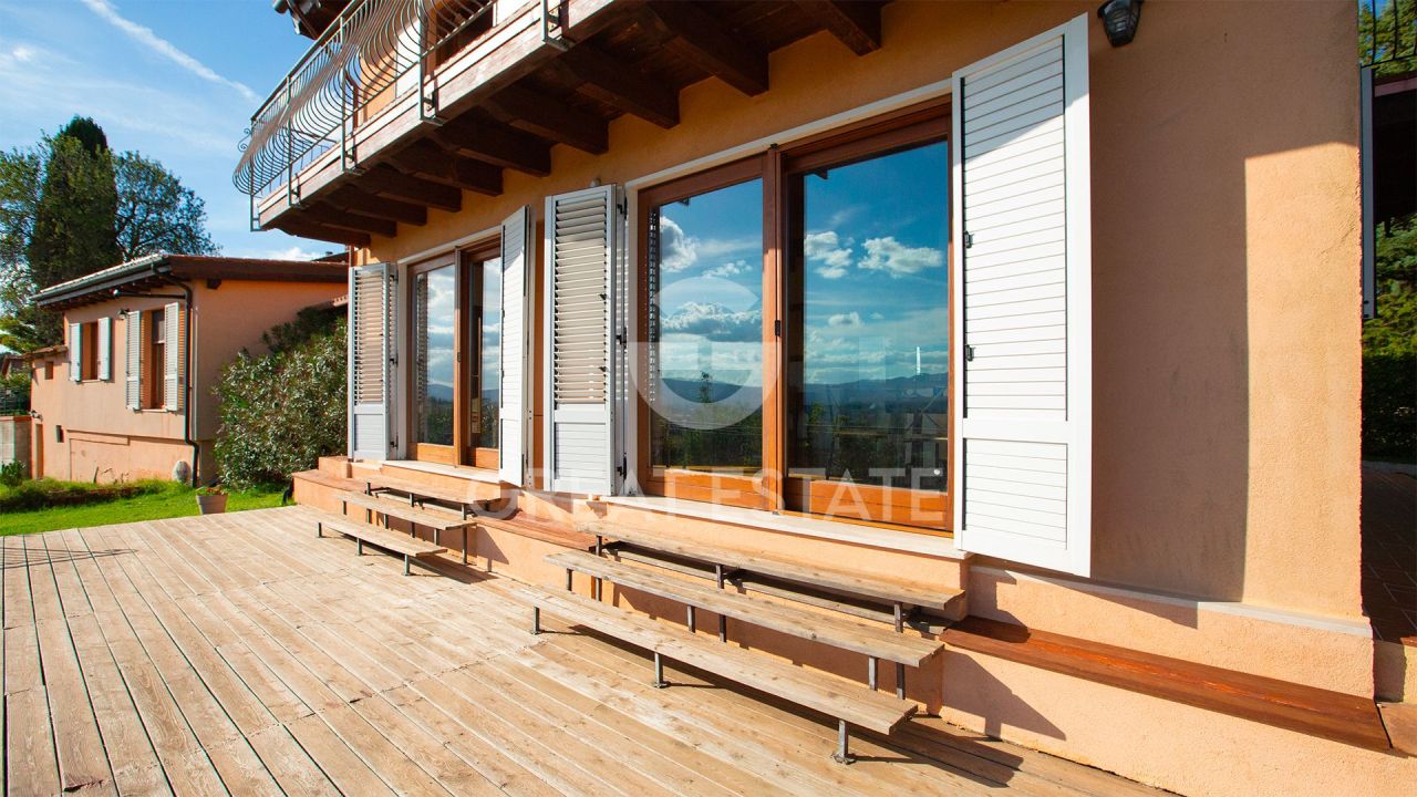 Дом в Кастильоне-дель-Лаго, Италия, 204.15 м² - фото 2