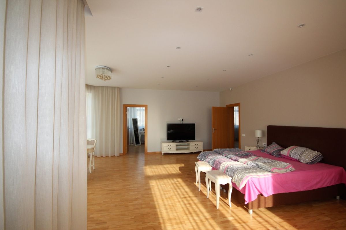 Дом в Риге, Латвия, 450 м² - фото 9