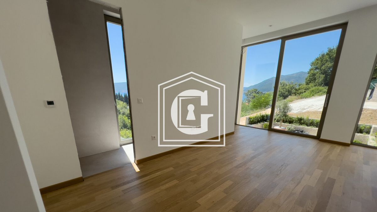 Таунхаус в Тивате, Черногория, 101 м² - фото 7