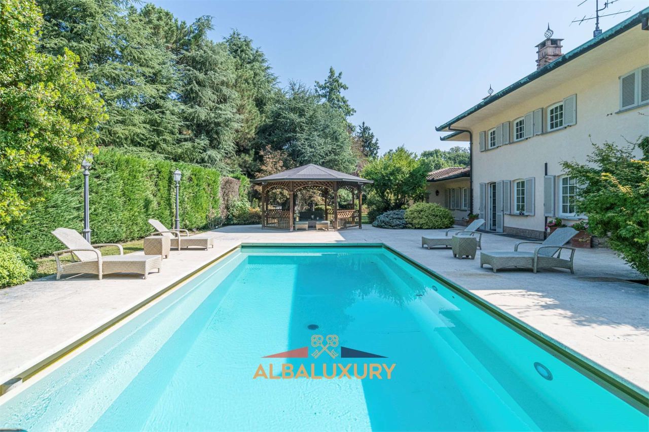 Вилла Largo Via Vela, Италия, 1 000 м² - фото 2