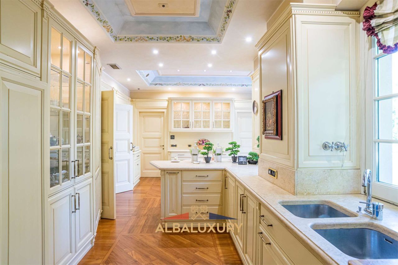 Вилла Largo Via Vela, Италия, 1 000 м² - фото 13