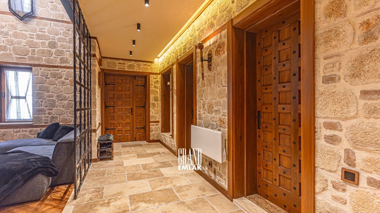 Шале в Анталии, Турция, 200 м² - фото 9