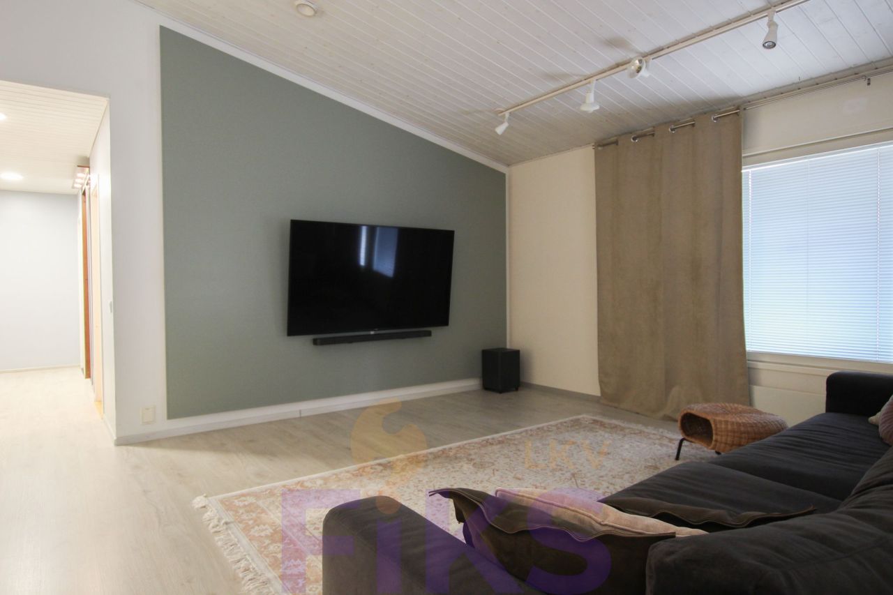 Дом в Иматре, Финляндия, 293 м² - фото 4