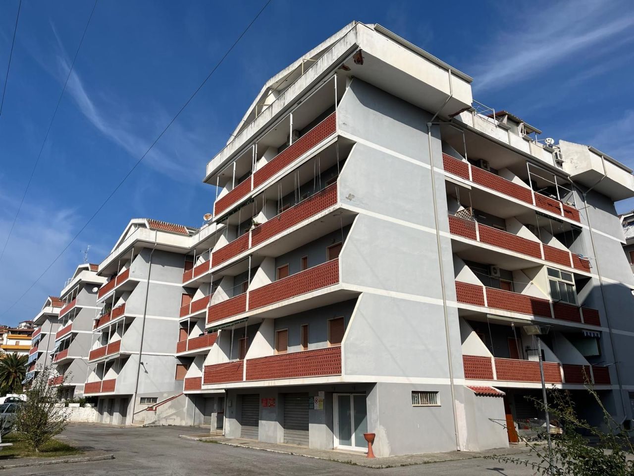 Квартира в Скалее, Италия, 44 м² - фото 2