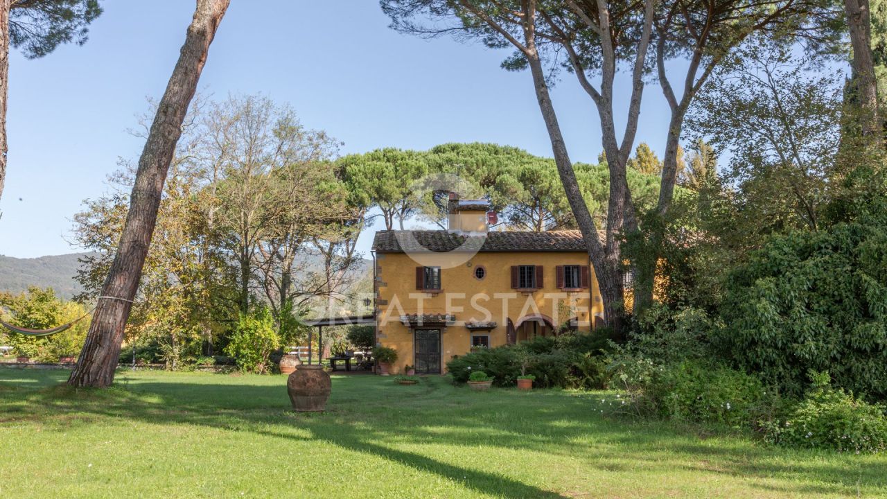 Дом Castiglion Fibocchi, Италия, 780.5 м² - фото 4