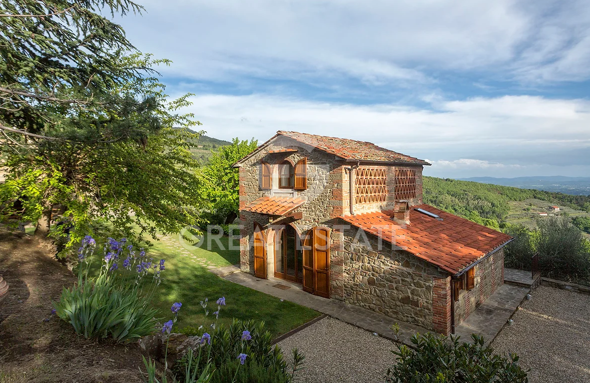 Дом Castelfranco Piandiscò, Италия, 413.8 м² - фото 6