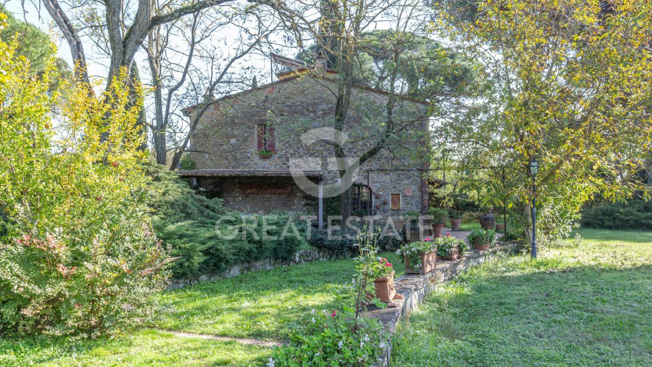 Дом Castiglion Fibocchi, Италия, 780.5 м² - фото 8