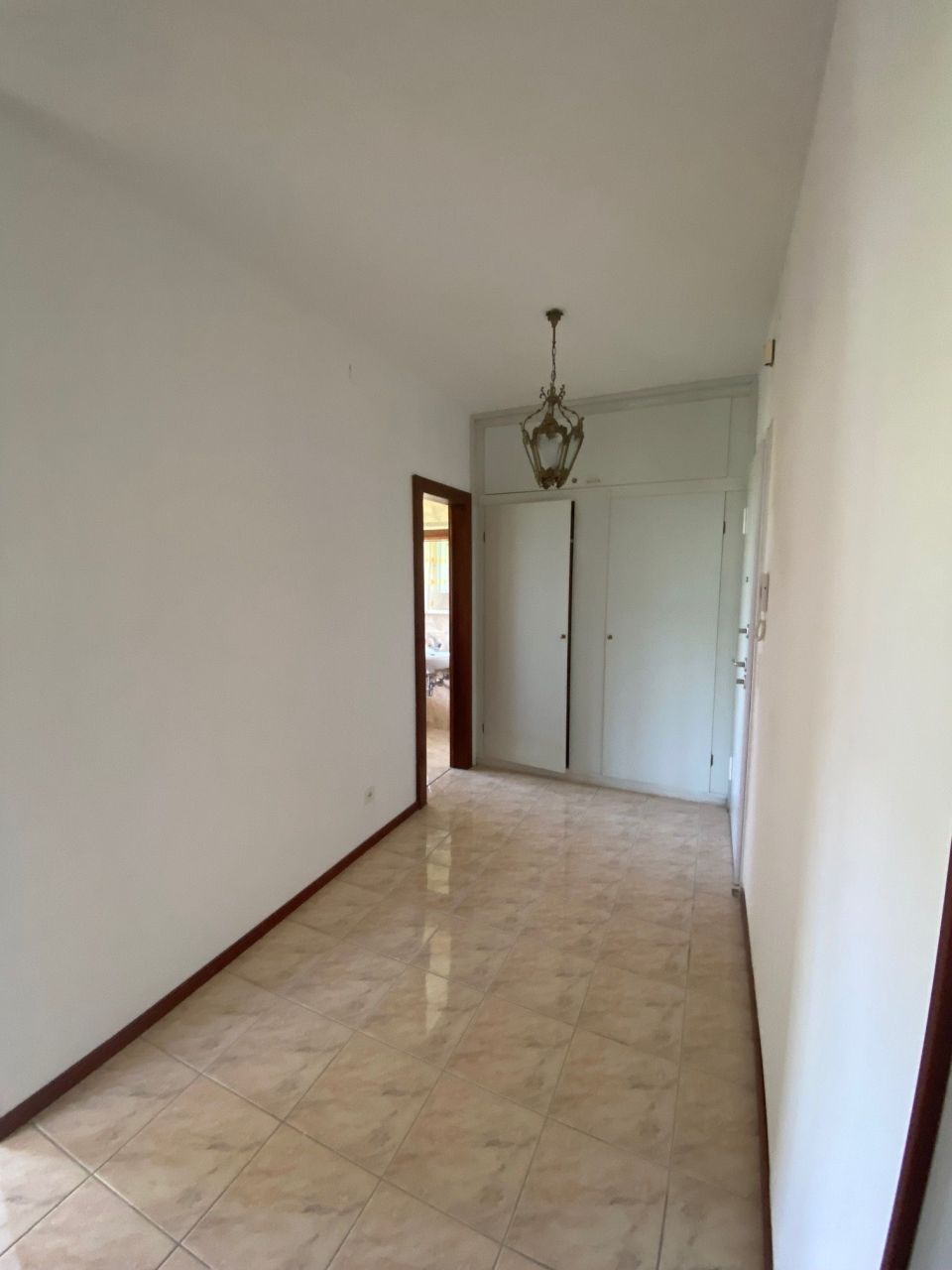 Квартира в Кампионе-д'Италия, Италия, 85 м² - фото 11