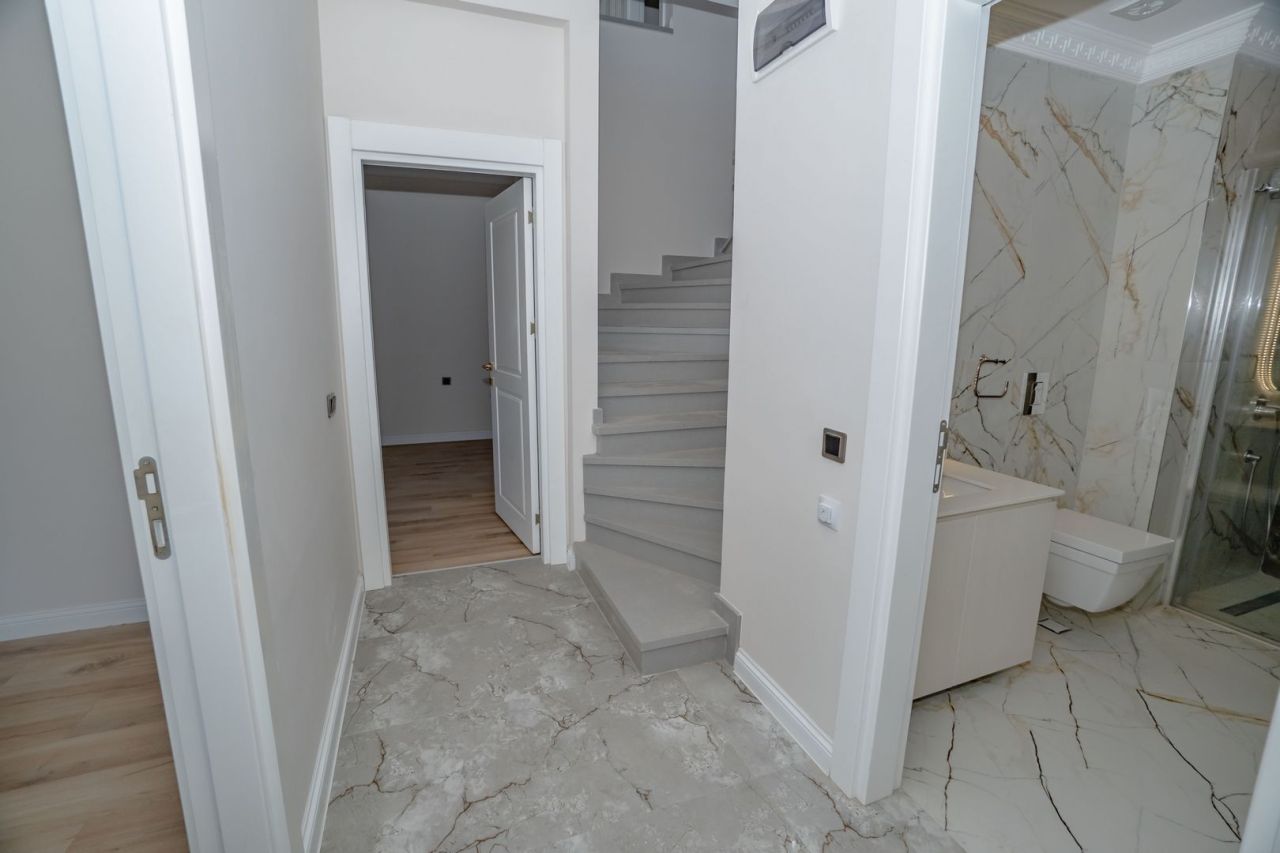 Квартира в Алании, Турция, 209 м² - фото 17