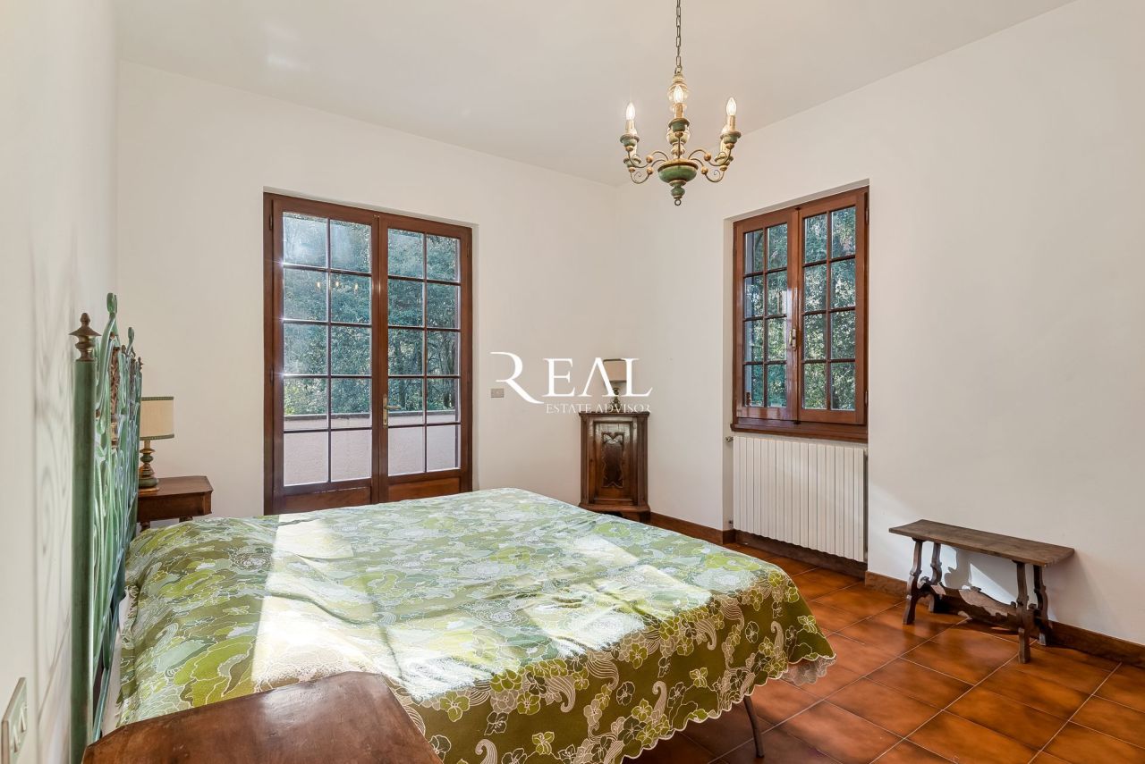 Вилла в Форте деи Марми, Италия, 400 м² - фото 17