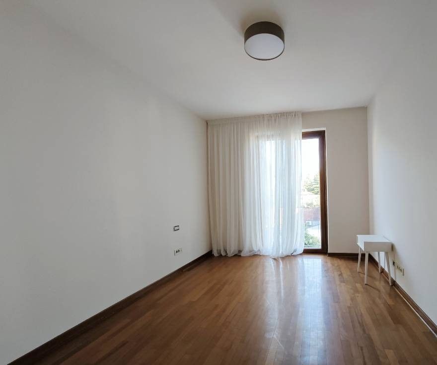 Апартаменты в Подгорице, Черногория, 200 м² - фото 7