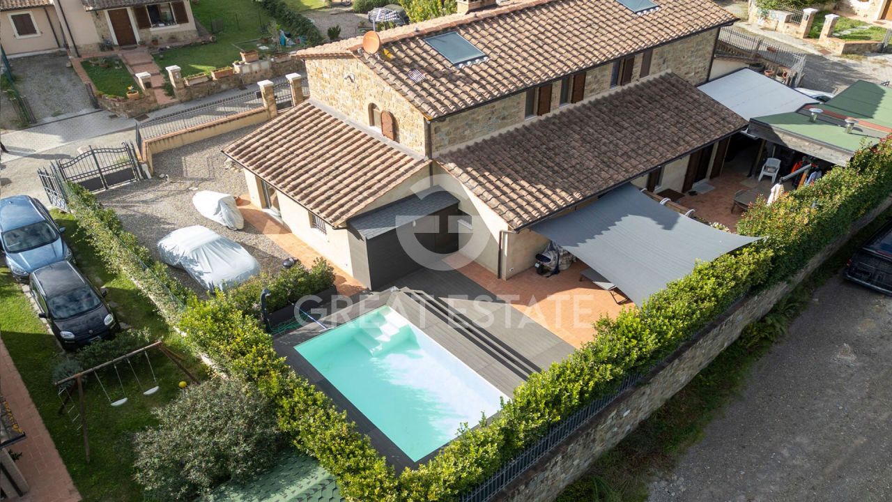 Вилла в Буонконвенто, Италия, 157.9 м² - фото 2