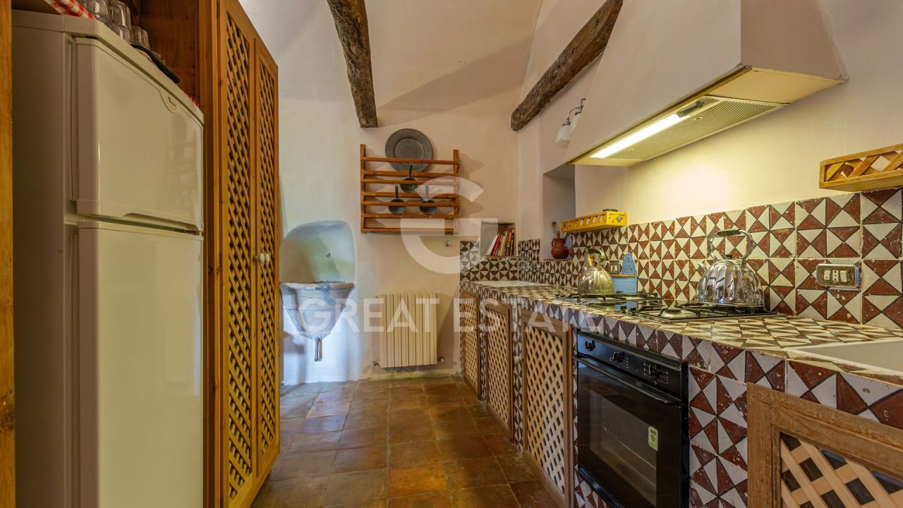 Дом Castel Viscardo, Италия, 458.8 м² - фото 13