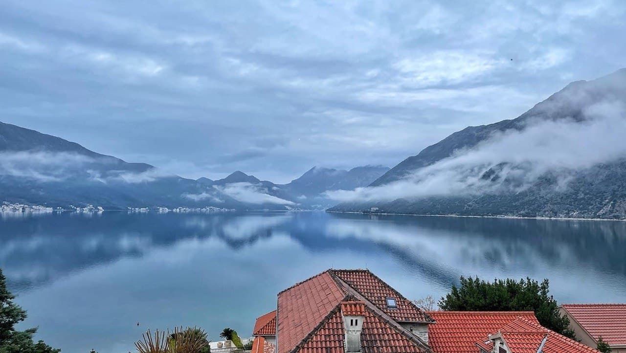 Квартира в Которе, Черногория, 80 м² - фото 10