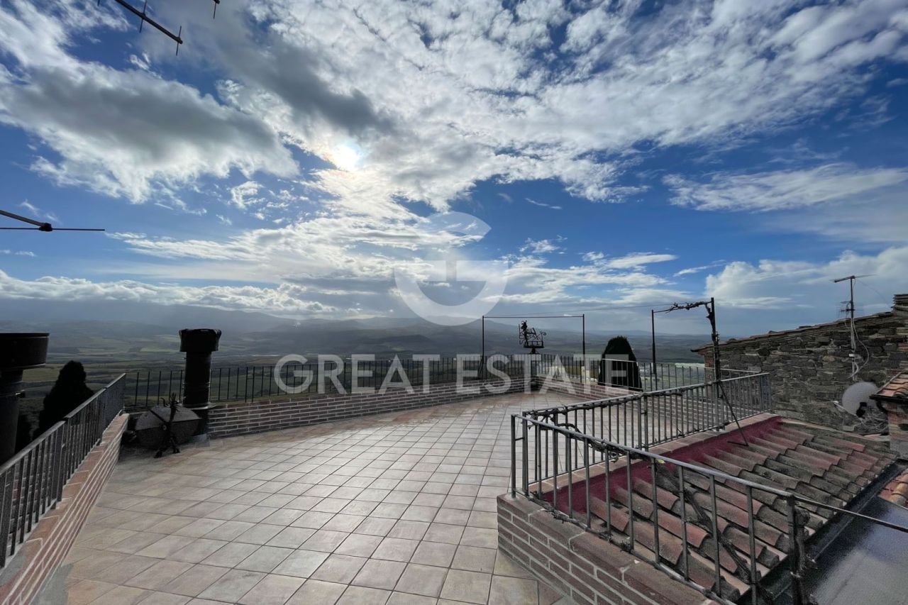 Апартаменты в Монтальчино, Италия, 130 м² - фото 4