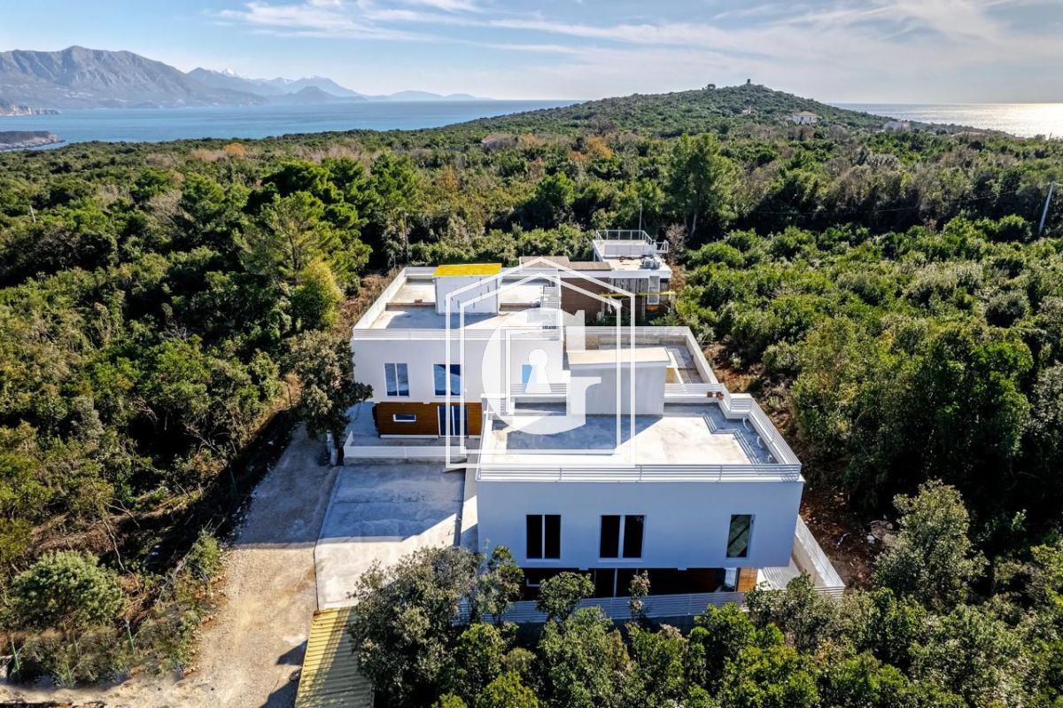 Вилла в Кримовице, Черногория, 160 м² - фото 5