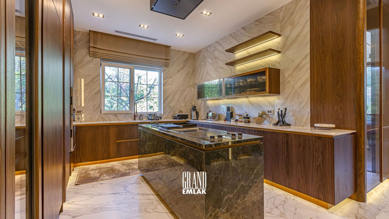 Вилла в Анталии, Турция, 465 м² - фото 9