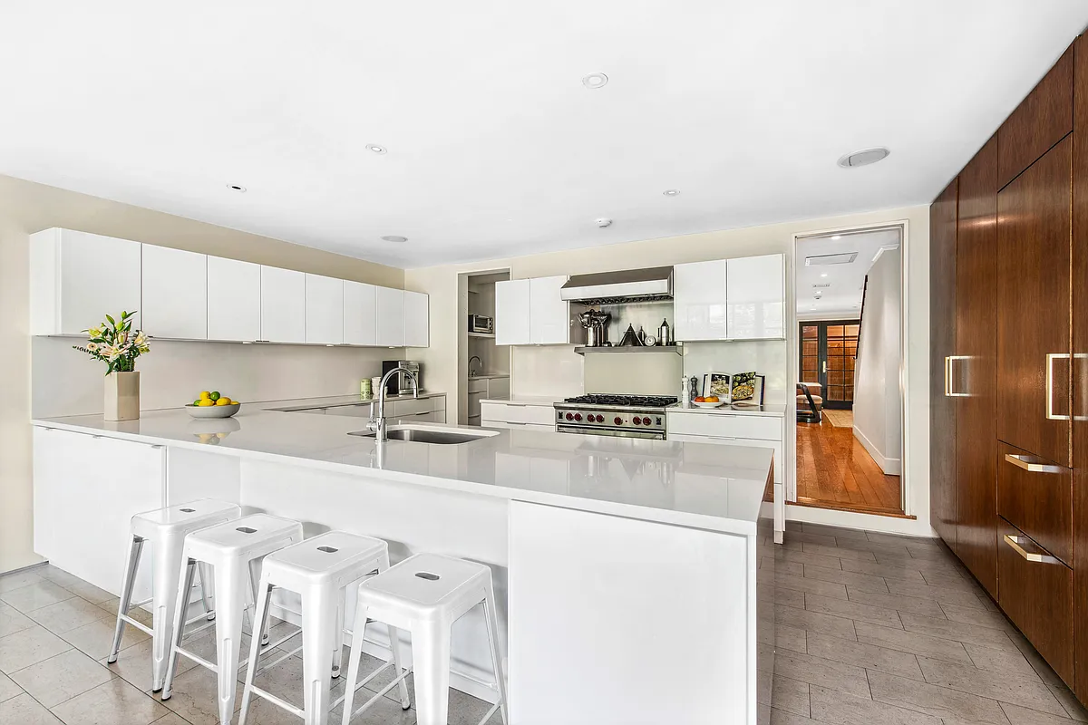 Таунхаус в Нью-Йорке, США, 200 м² - фото 11