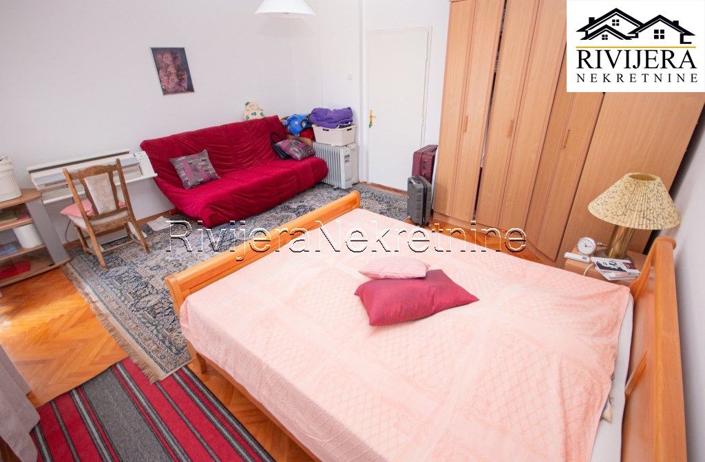 Дом в Херцег-Нови, Черногория, 266 м² - фото 8