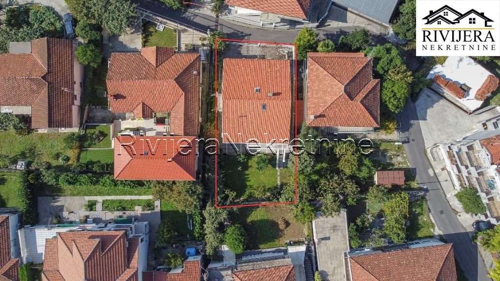 Дом в Херцег-Нови, Черногория, 266 м² - фото 2