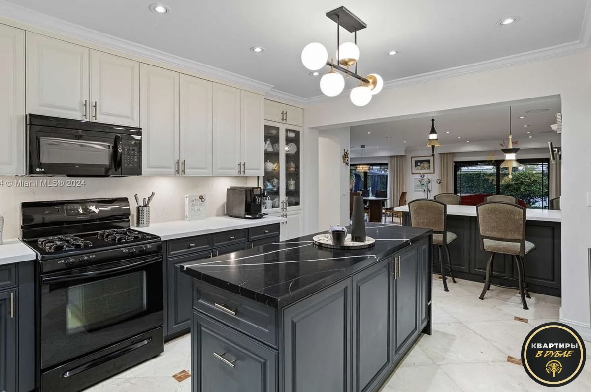 Дом в Майами, США, 408 м² - фото 11