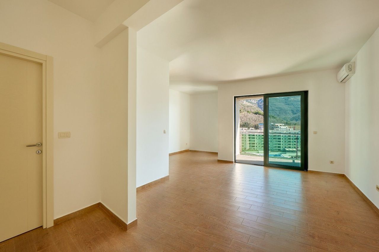 Квартира в Бечичи, Черногория, 63 м² - фото 5