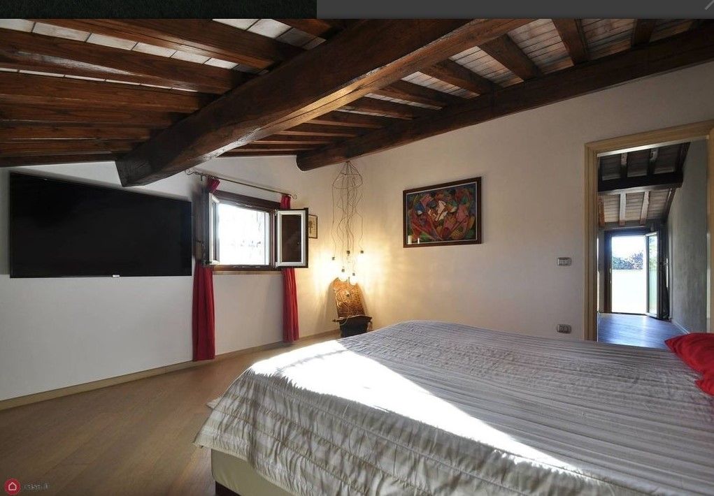 Дом в Сан-Винченцо, Италия, 200 м² - фото 9