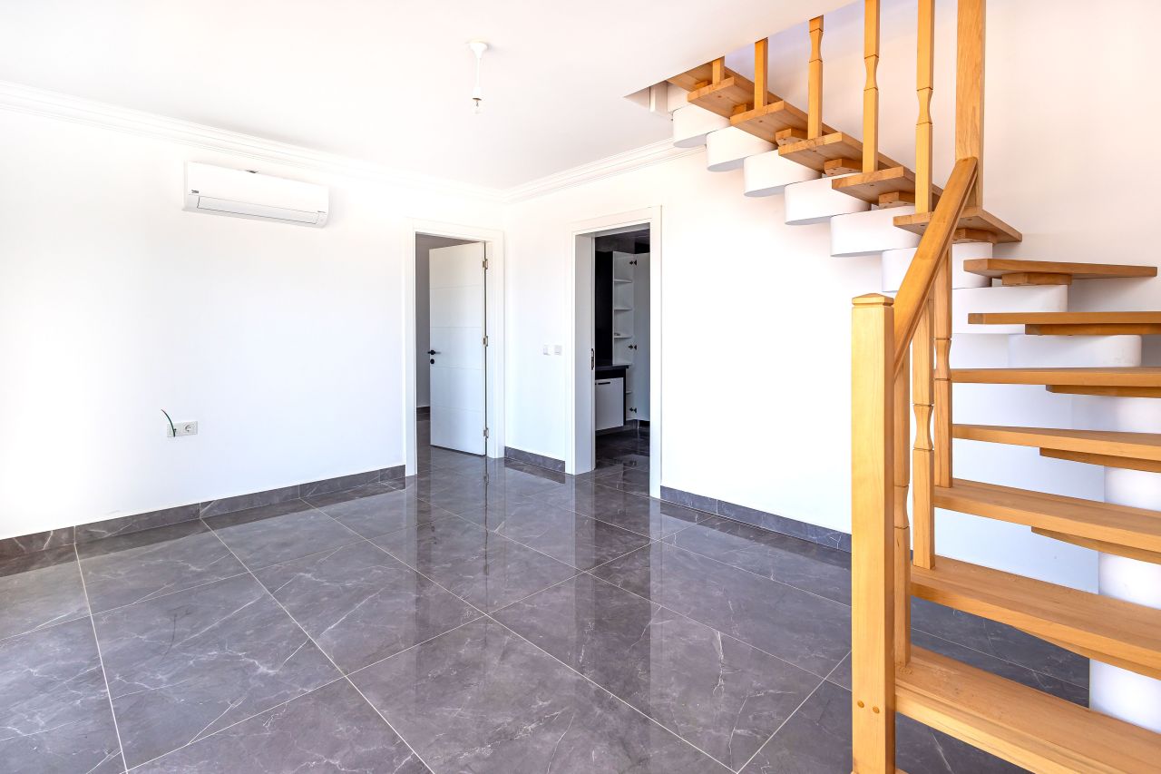 Таунхаус в Алании, Турция, 135 м² - фото 13