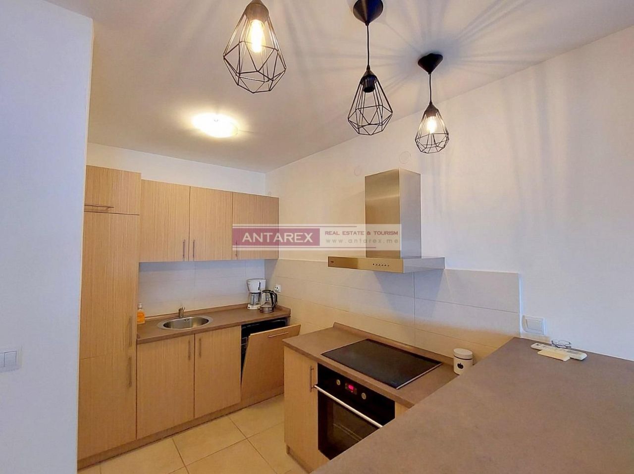 Апартаменты в Херцег-Нови, Черногория, 93 м² - фото 3