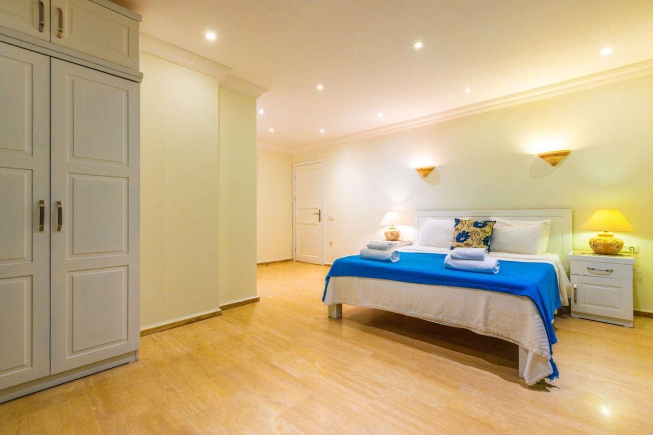 Вилла в Калкане, Турция, 300 м² - фото 10