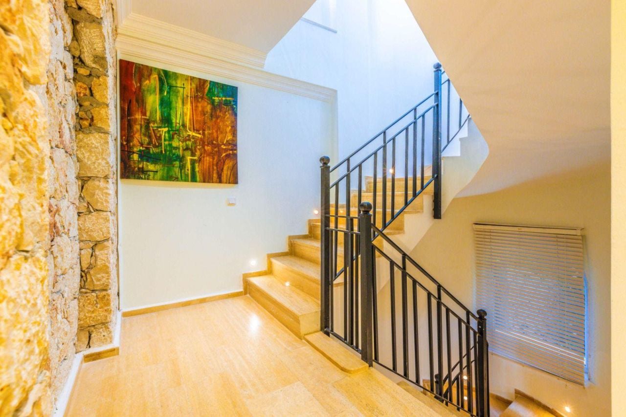 Вилла в Калкане, Турция, 300 м² - фото 12