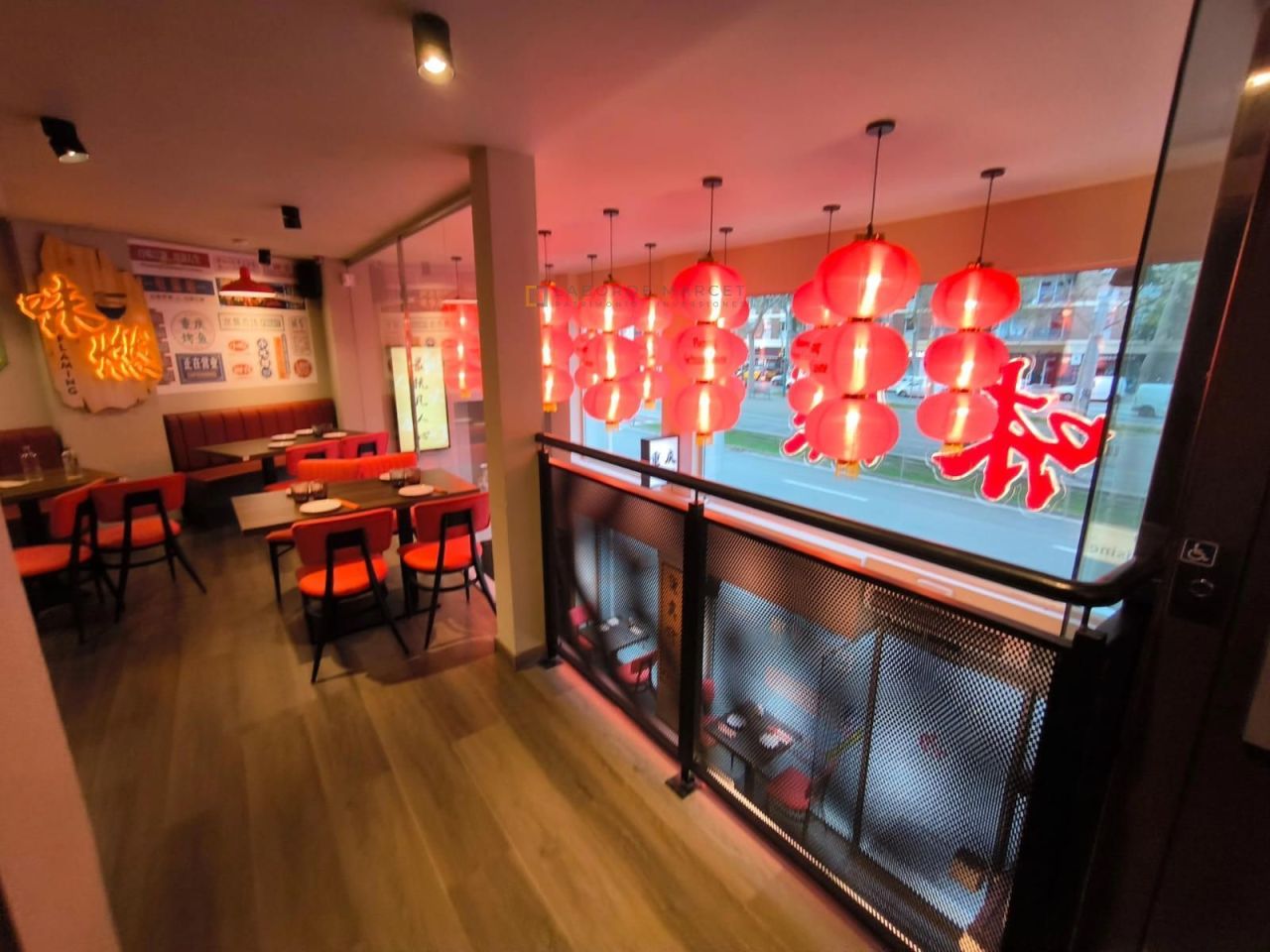 Магазин в Барселоне, Испания, 203 м² - фото 2