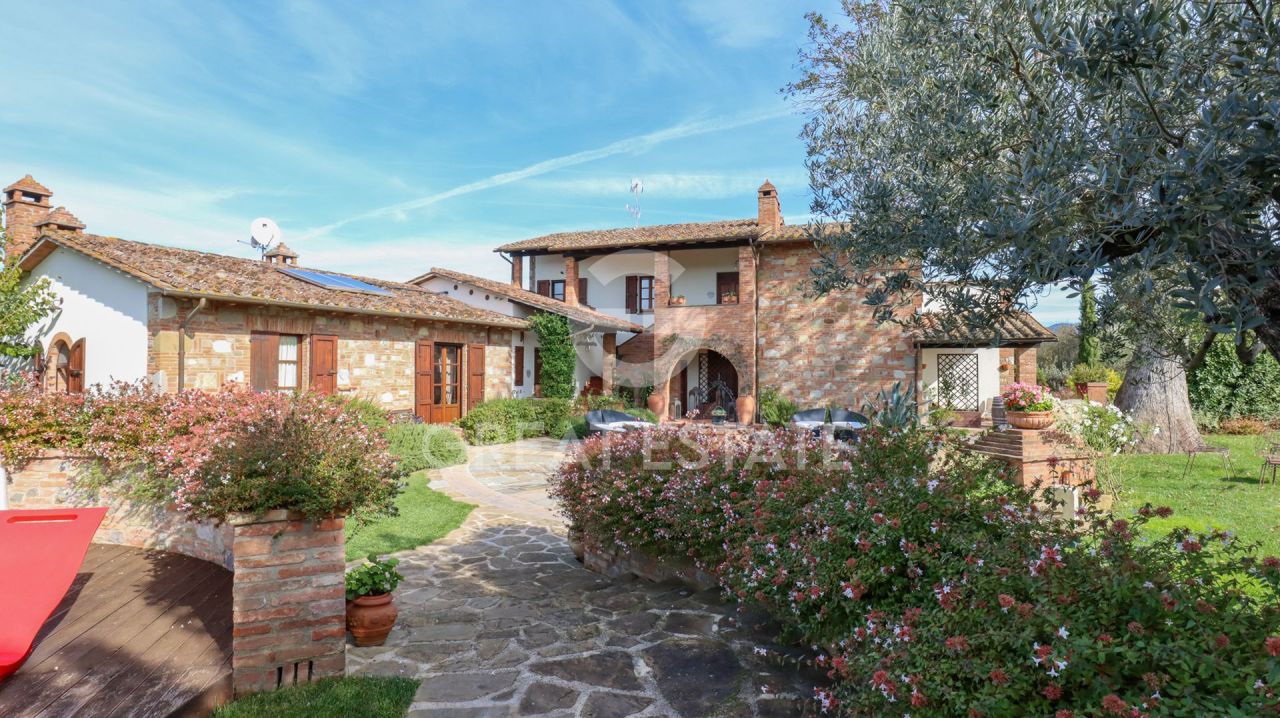 Дом в Читта-делла-Пьеве, Италия, 476.25 м² - фото 6