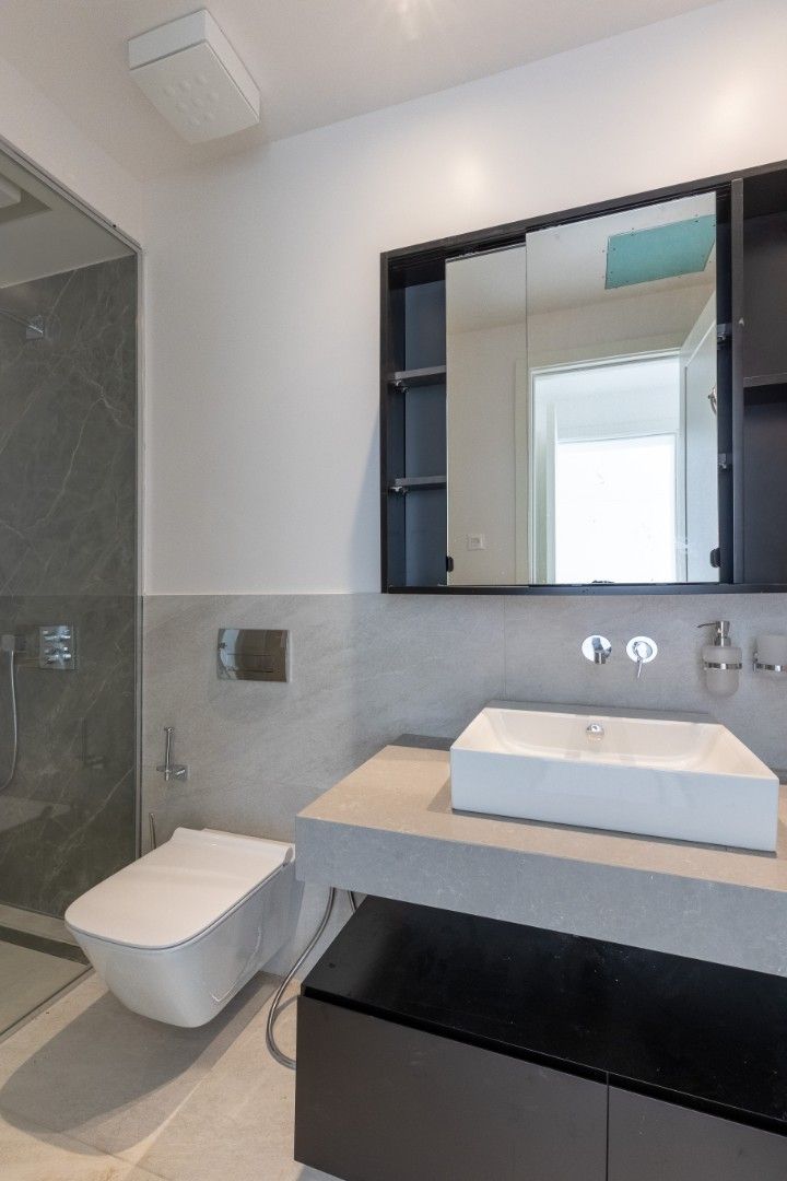 Квартира в Тивате, Черногория, 94 м² - фото 5