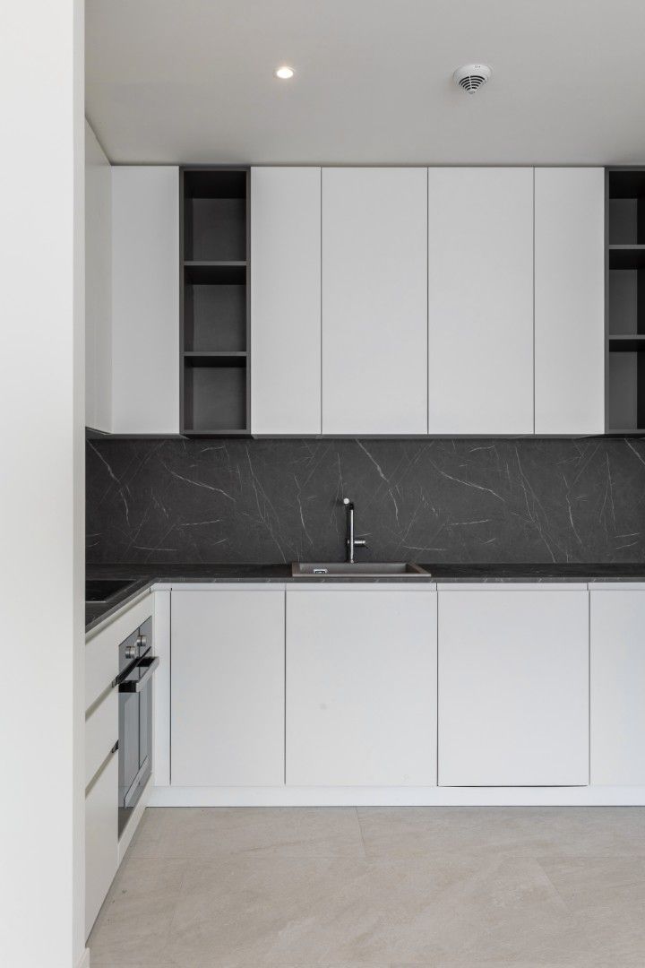 Квартира в Тивате, Черногория, 94 м² - фото 6