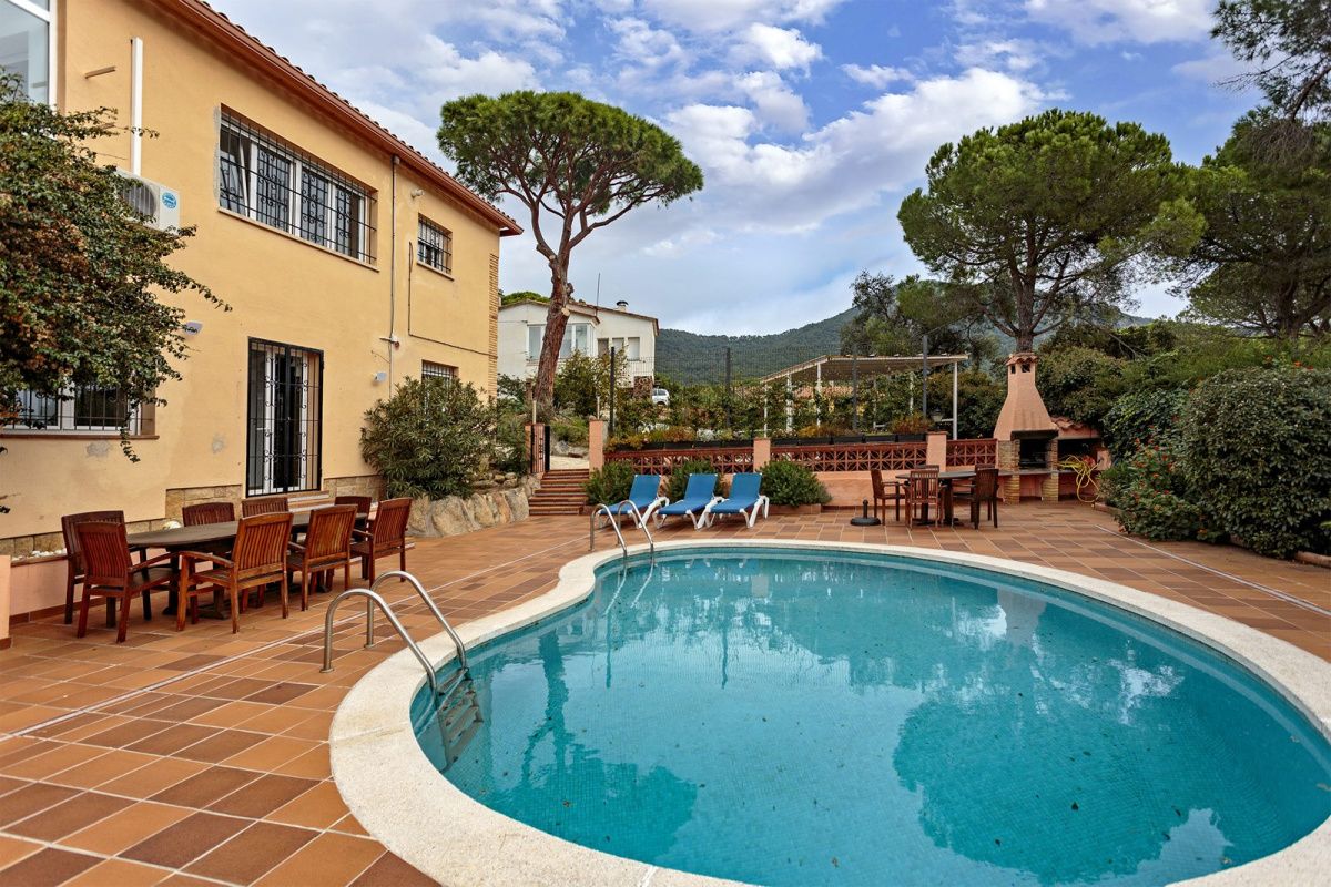 Дом на Коста-Брава, Испания, 237 м² - фото 2