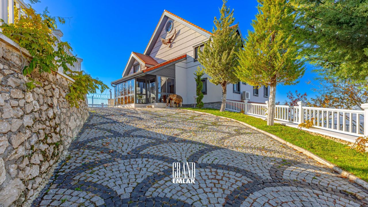 Вилла в Анталии, Турция, 600 м² - фото 4