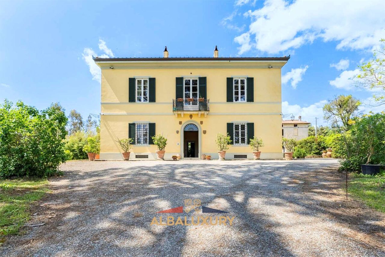 Вилла в Лукке, Италия, 840 м² - фото 3