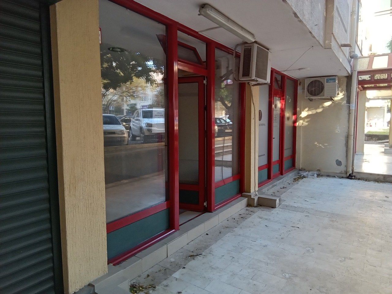 Кафе, ресторан в Баре, Черногория, 25 м² - фото 2