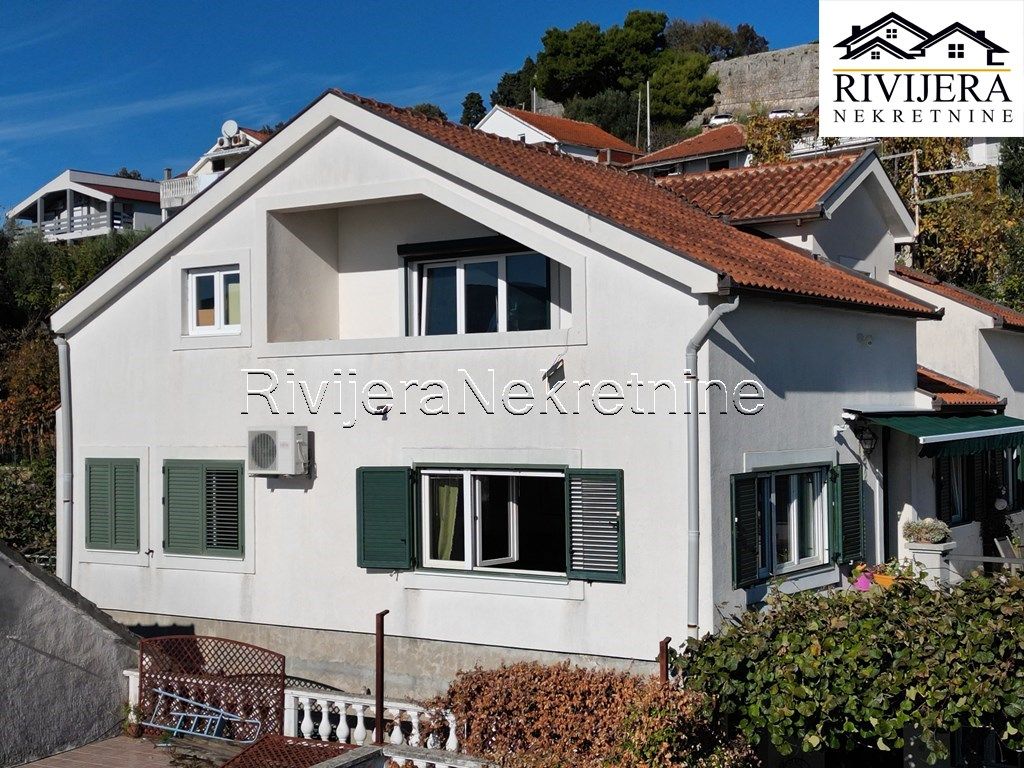 Дом в Херцег-Нови, Черногория, 296 м² - фото 2