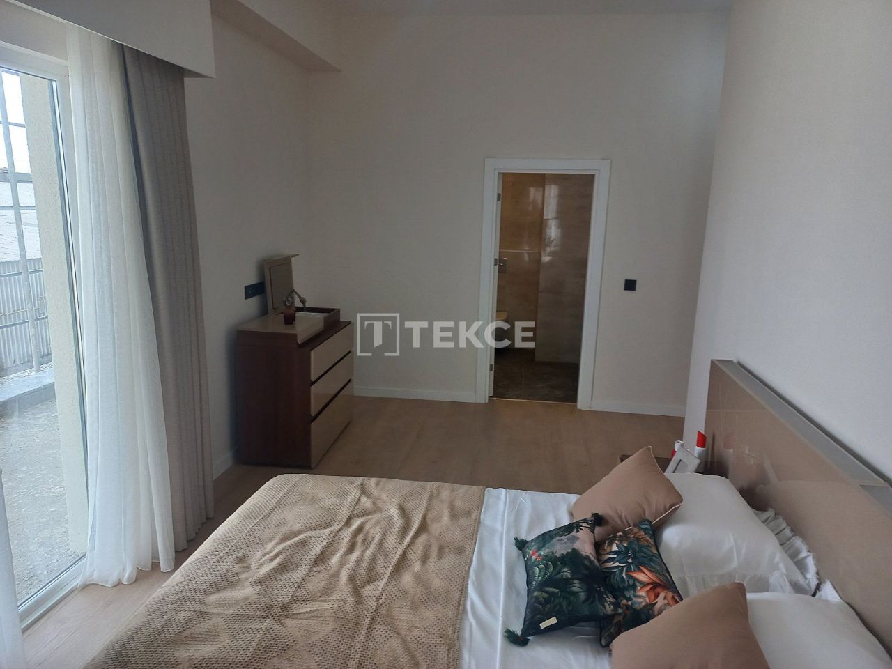 Апартаменты в Эсеньюрте, Турция, 271 м² - фото 9