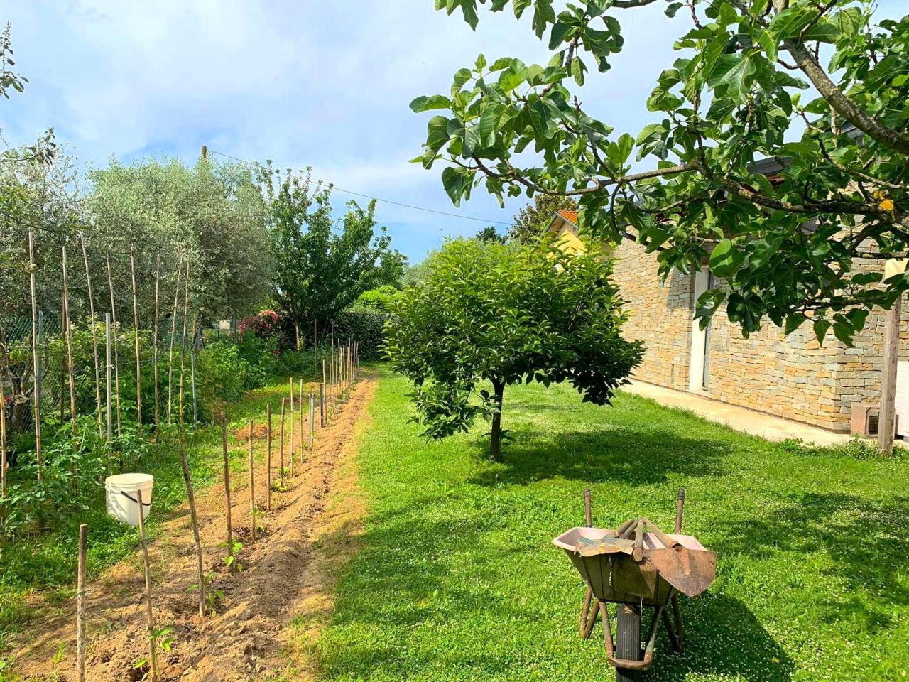 Вилла в Монтиньозо, Италия, 265 м² - фото 17