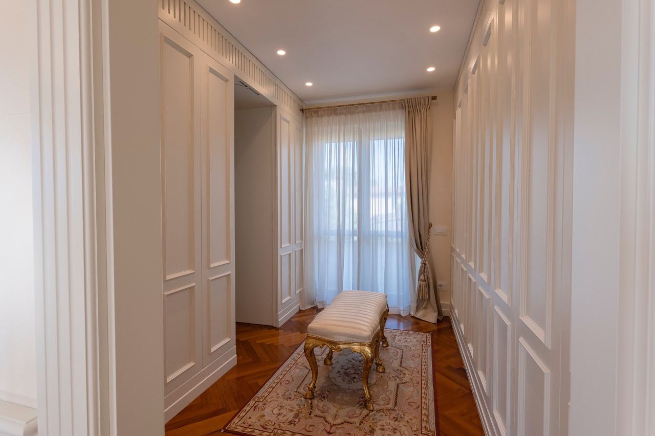 Вилла в Форте деи Марми, Италия, 390 м² - фото 12