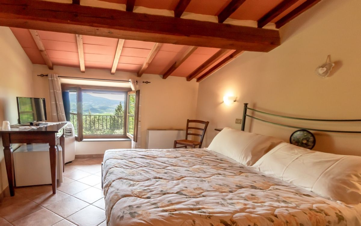 Поместье в Сиене, Италия, 700 м² - фото 6