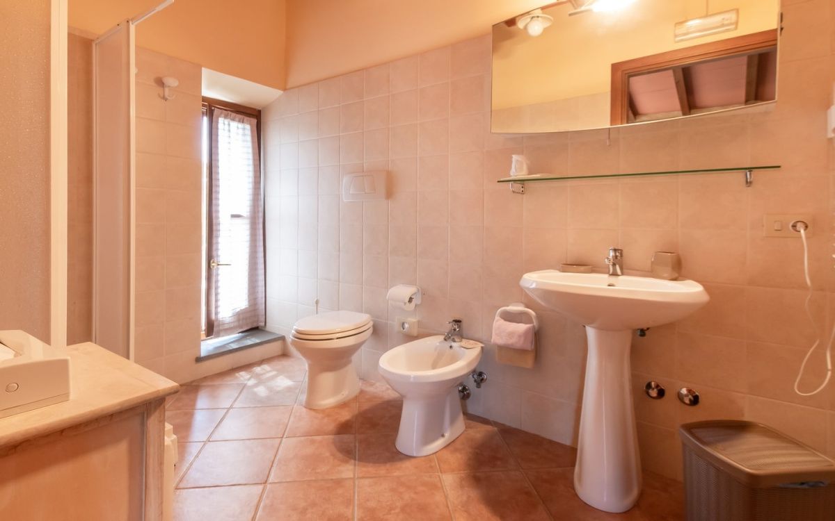 Поместье в Сиене, Италия, 700 м² - фото 8