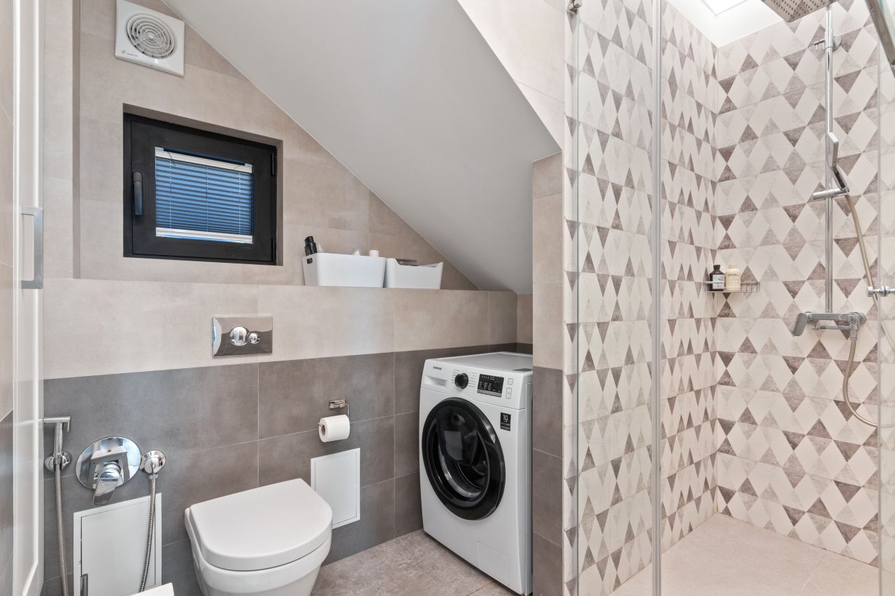 Коттедж в Тивате, Черногория, 163 м² - фото 7