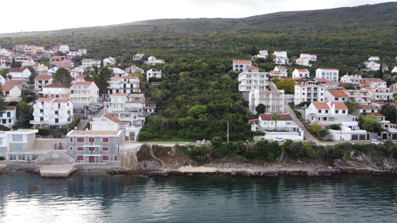 Земля в Крашичах, Черногория, 12.53 м² - фото 9