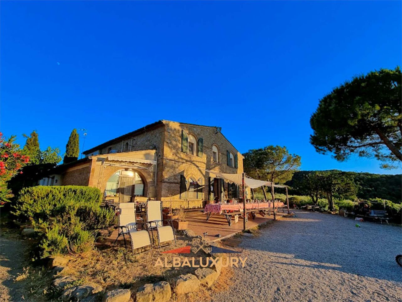 Вилла в Вольтерре, Италия, 530 м² - фото 4
