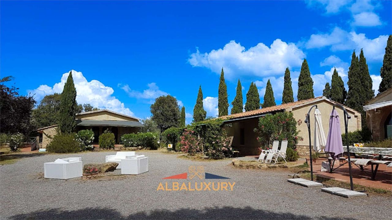 Вилла в Вольтерре, Италия, 530 м² - фото 10