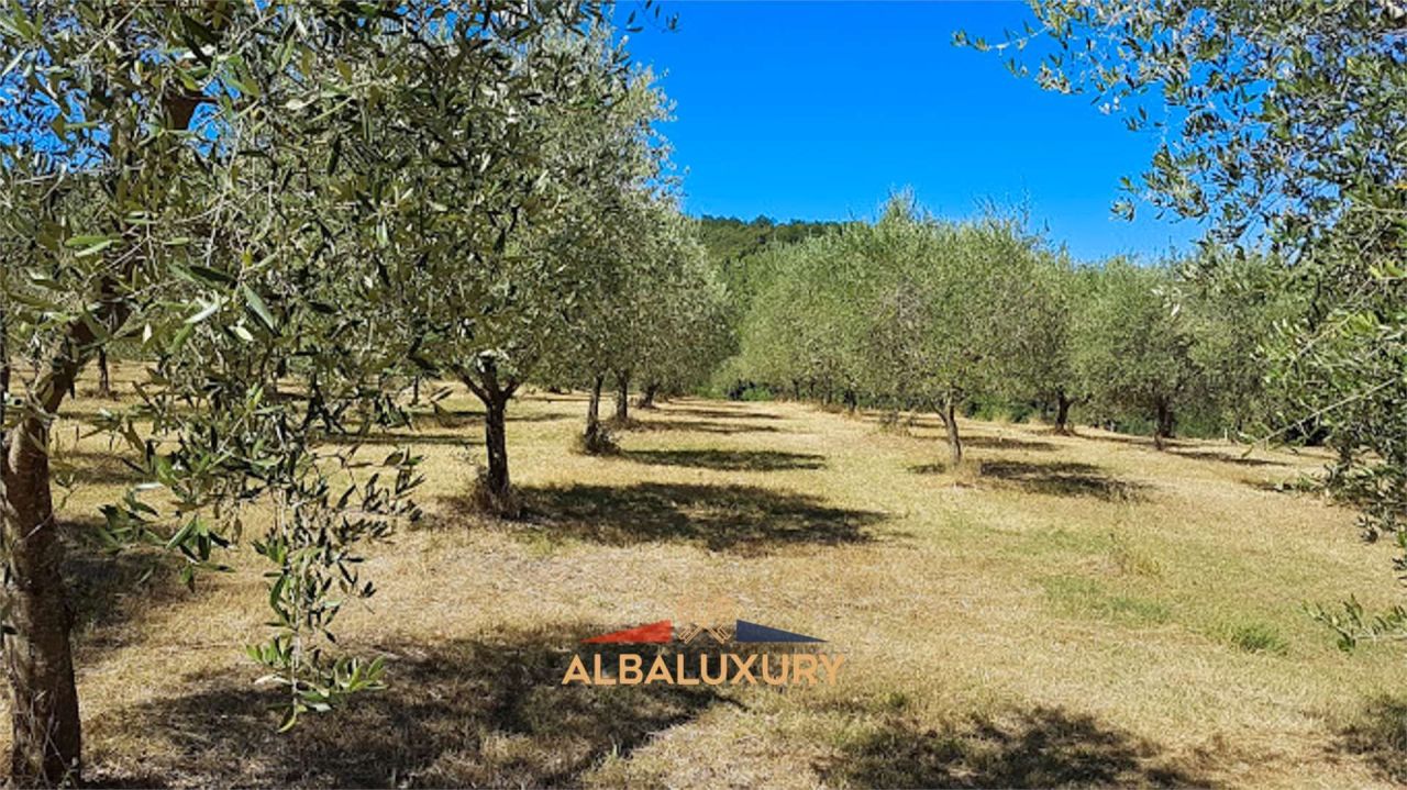 Вилла в Вольтерре, Италия, 530 м² - фото 11